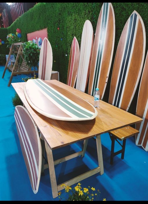 Prancha de surf de madeira para decoração