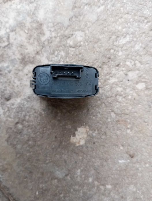 Кнопка аварійки BMW Е60, X5 E70 (691950604)
