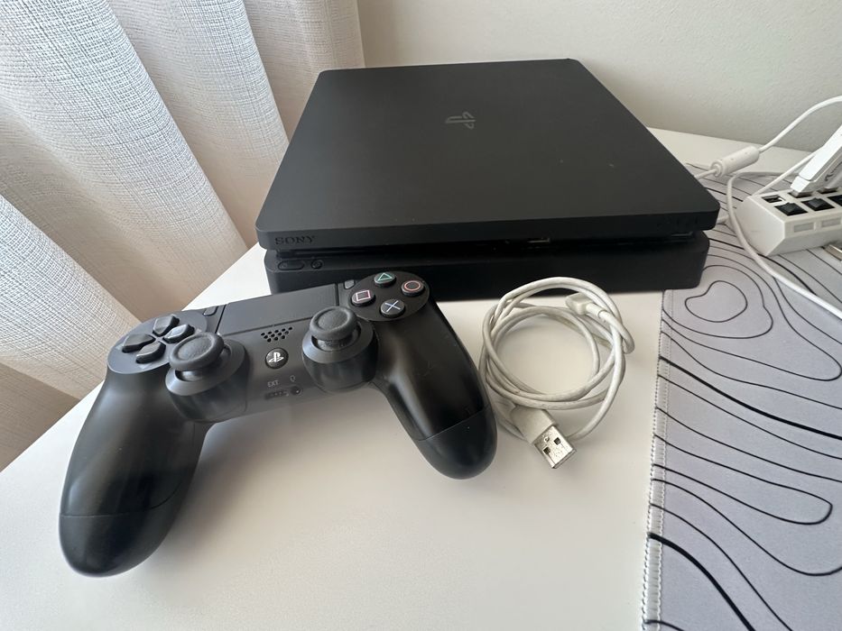 Vemdo ps4 com um comando