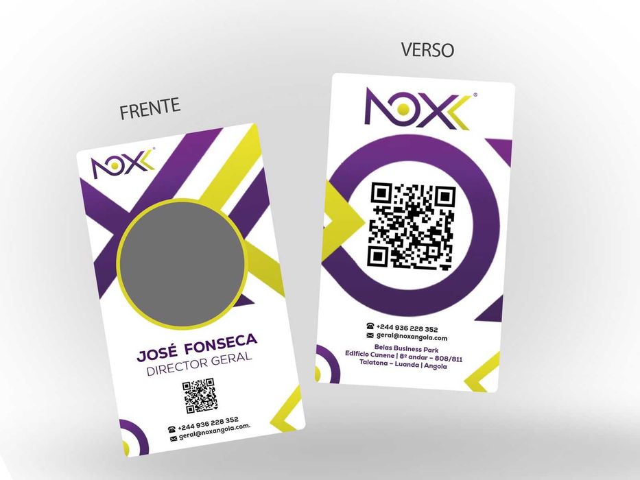 Passes de Serviço PVC & Fitas Personalizadas | Design Profissional