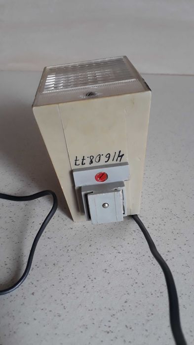 Lampa błyskowa Foton prod. ZSRR z futerałem