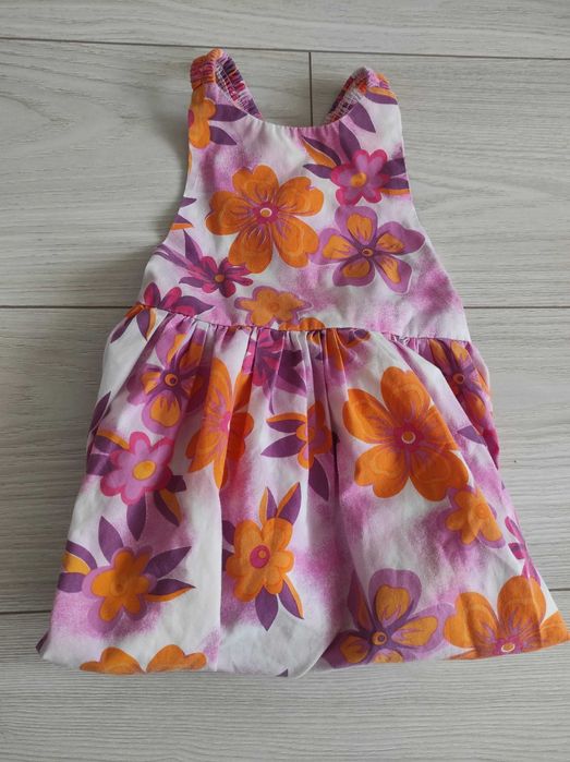 Sukienka dziewczęca 110