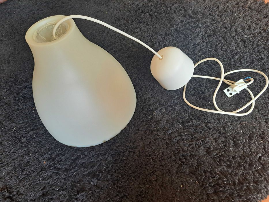 Candeeiro do Ikea de tecto
