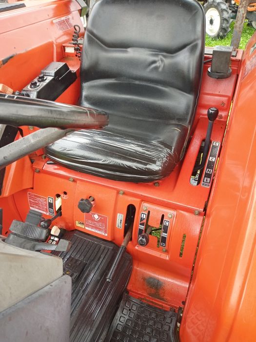 Traktor Japonski Yanmar F X305 4x4 Wspomaganie Orginal 4 cylindry  Kubota iseki