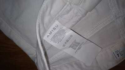 Шорты новые белые 34р. S 160р. Amisu
