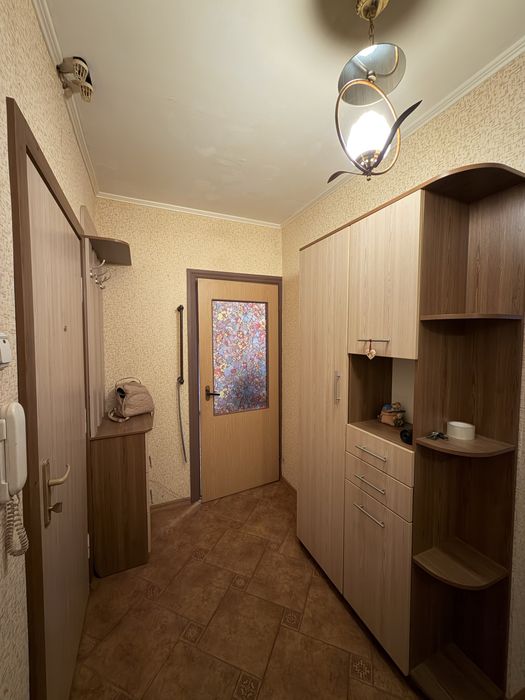 Продаж квартири на Радунській, 3