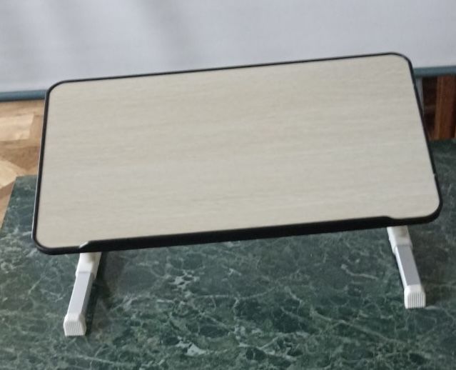 Підставка / столик для монітора