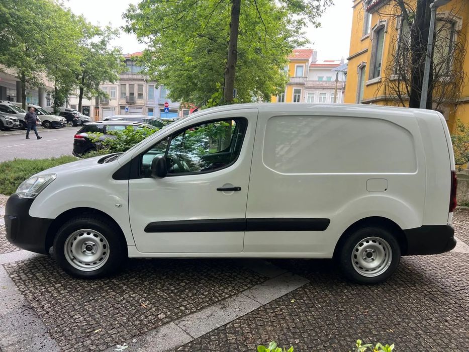 Peugeot 1.6 BlueHDI L2 Pro 3L Longa
