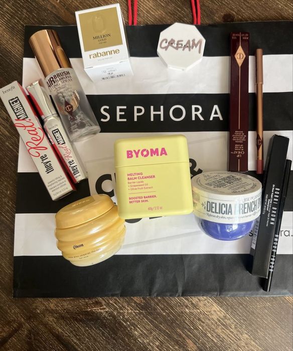 Набір косметики з Sephora