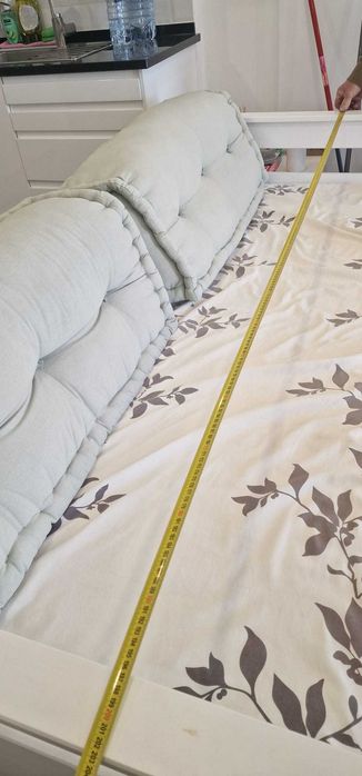 Sofá-cama com dois colchões