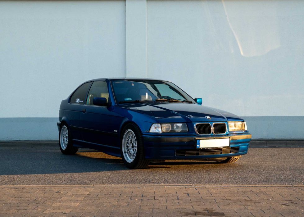 BMW e36 compact 316i 2000r.