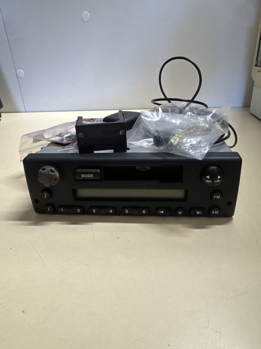 Rádio Land Rover Freelander / Discovery 1 22DC597/60R