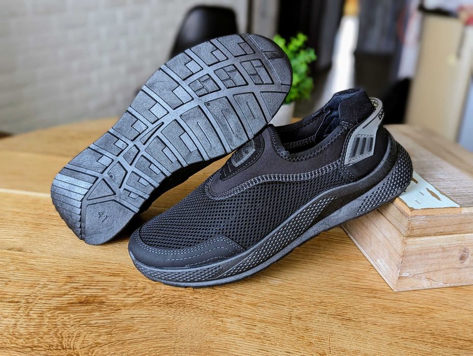 Взуття чолвоіче сітка мокасини кросівки кроссовки мокасинмужские сетка