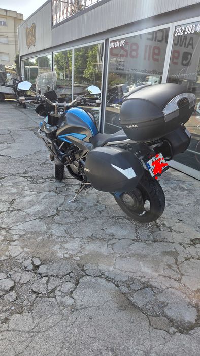 Moto usada em Joane