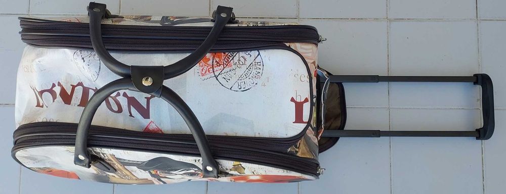 Mala/Trolley de Viagem com Rodas e com 3 Divisões