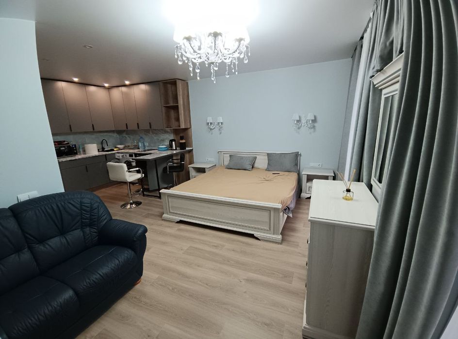 Продаємо апартамент в ЖК "Сонячний квартал" Закарпатської