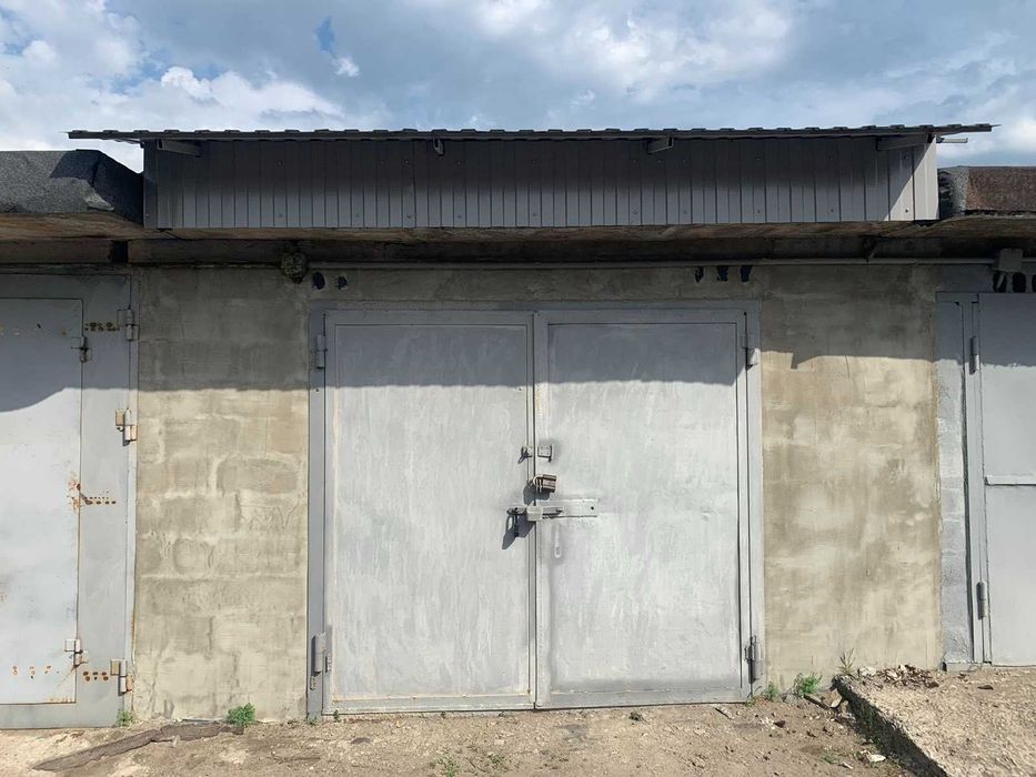 Продам капитальный гараж Автолюбитель-6 ул. Арбацкая