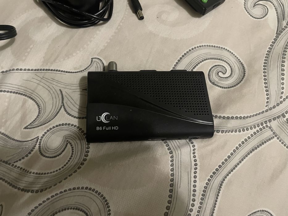 Продам приставку-тюнер