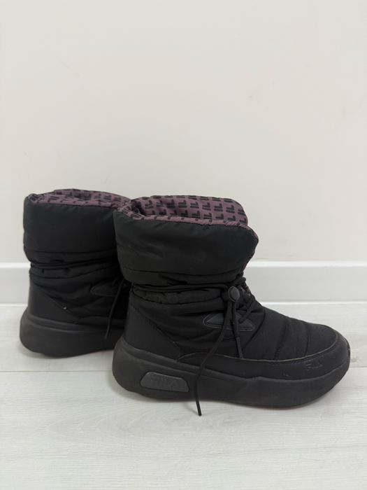 Зимова обув FILA