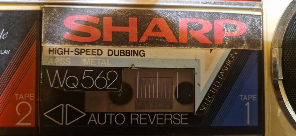 Магнітофон  SHARP