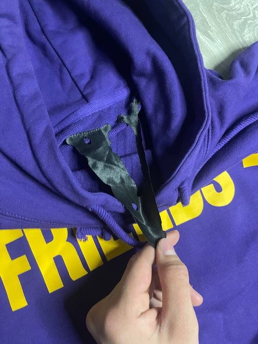 Кофта Vlone Friends