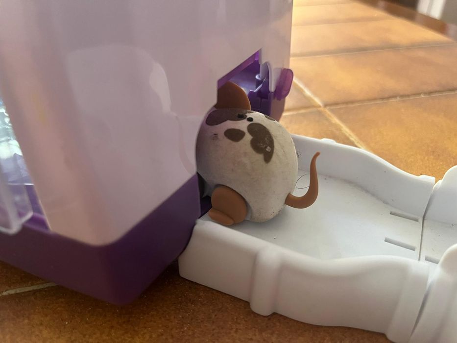 Casa dos ratinhos brinquedo