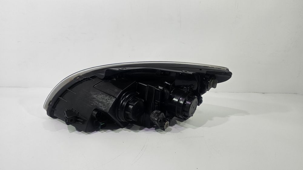 Hyundai i30 lift fl lampa przód przednia prawa europa