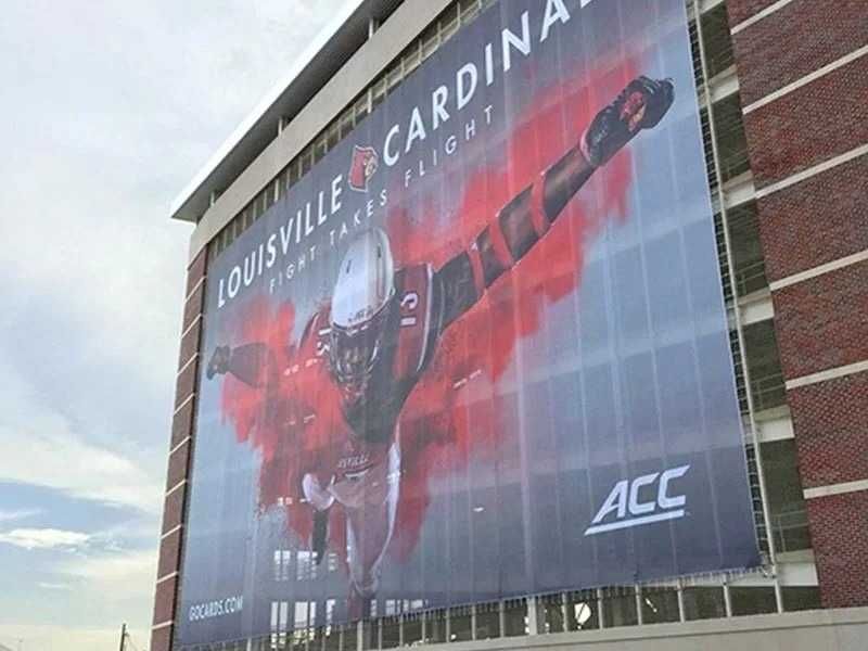 Siatka Mesh z grafiką z jednej strony