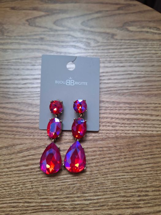 Серьги,бижутерия ,довжина 6см.