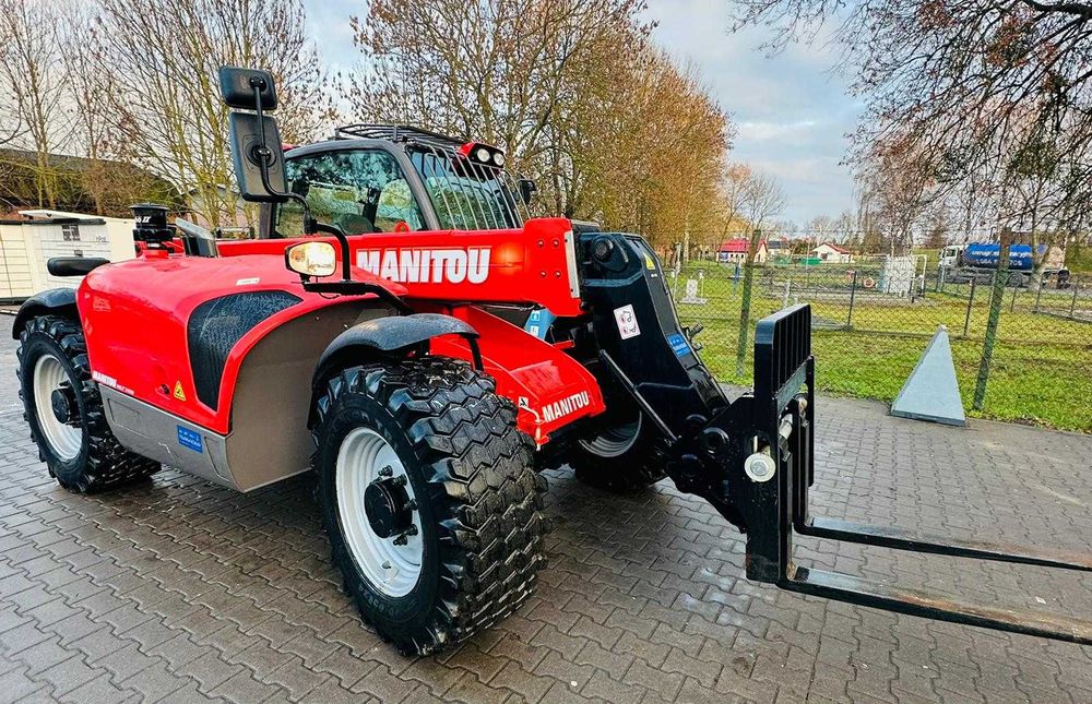 Usługi ładowarką teleskopową Kop-Trans Prace Ziemne