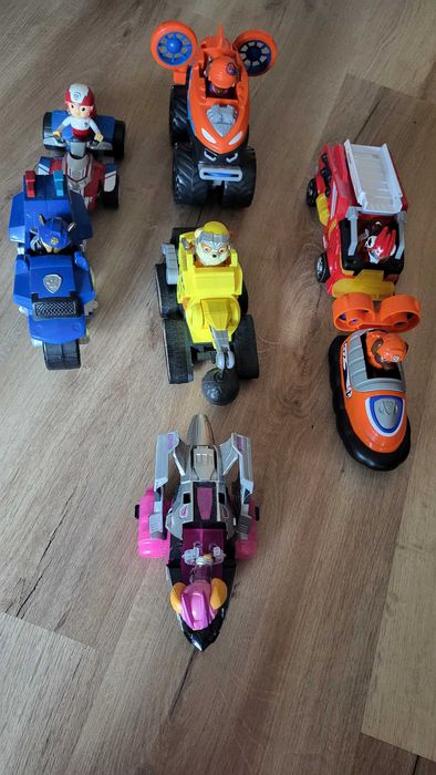Paw patrol . Patrulha pata