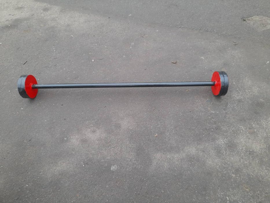 Штанга с блинами