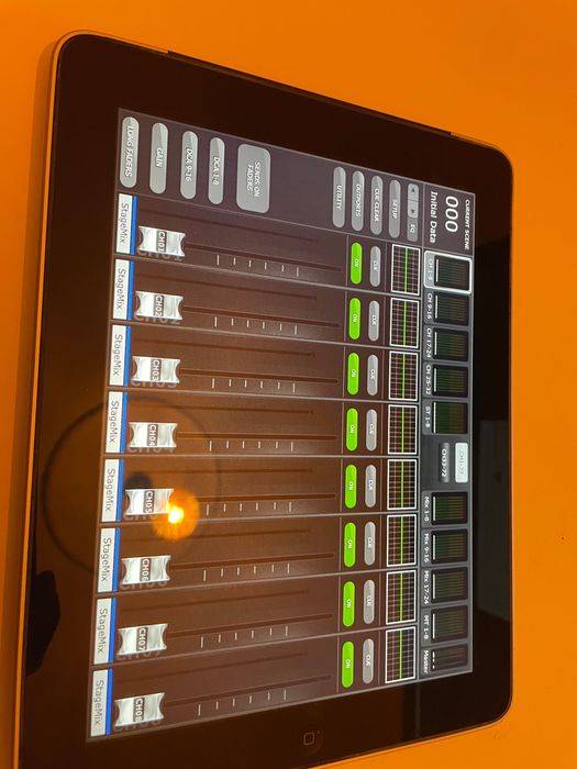 iPad 1ª Geração com 64gb de armazenamento (A1337)
