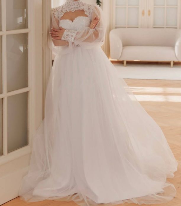 Свадебное платье