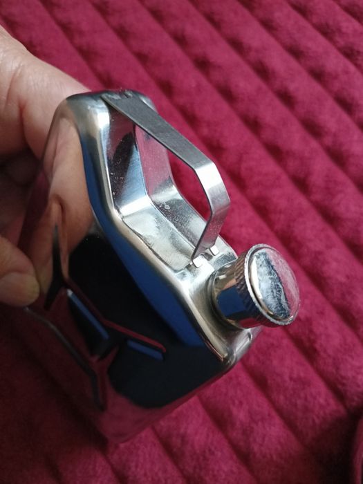 Piersiówka mini metalowa nierdzewna