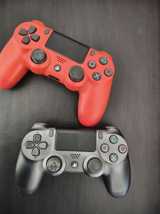 Comando PS4 bom estado