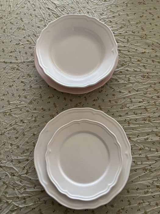 Pratos de ceramica Ikea