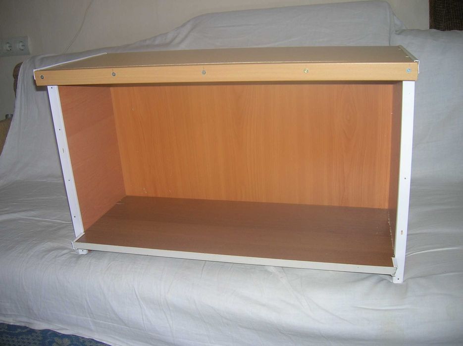 Стеллаж-скамейка  30х72 высота 43 см