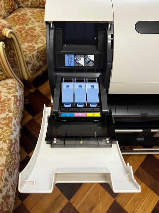 Canon ImagePROGRAF iPF670