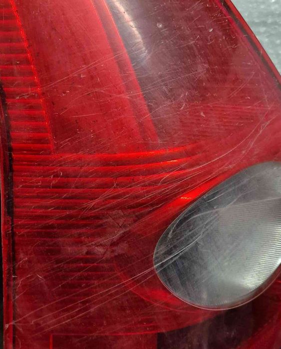 Farolim Esquerdo 8200142684 - RENAULT MEGANE II