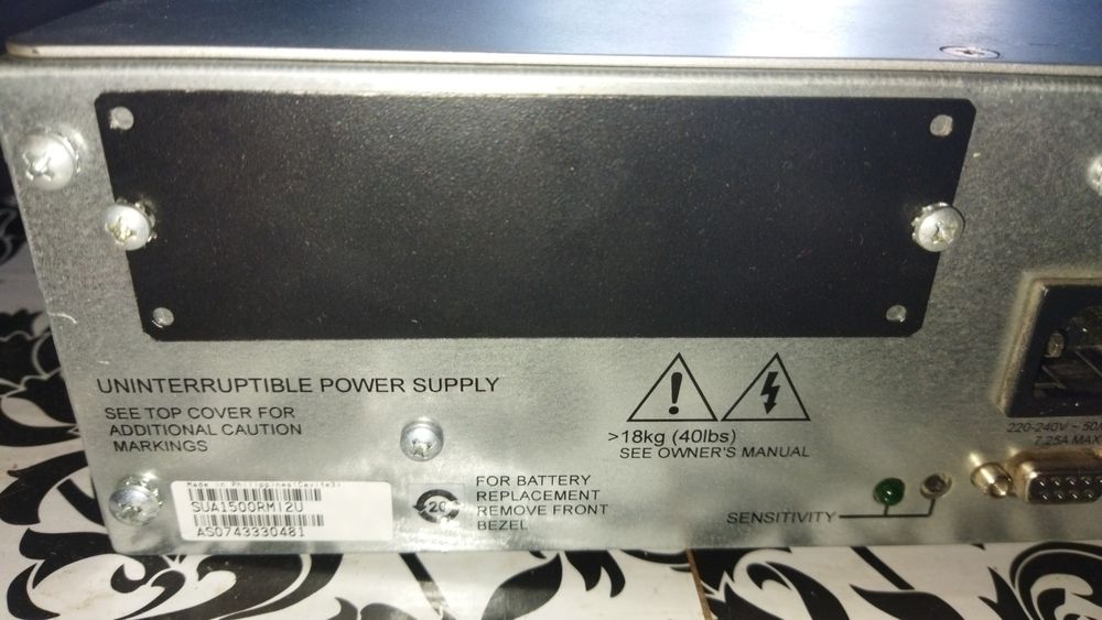 APS Безперебійник Smart UPS 1500 (sua1500rm12u)