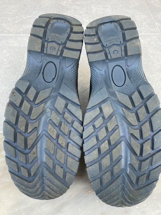*Baixa de Preço* Sapatos biqueira de aço
