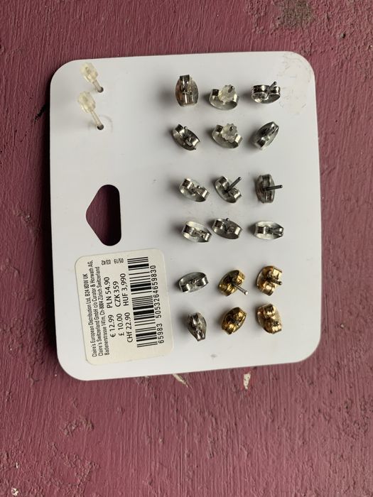 Zestaw kolczyków 10 szt Claire’s