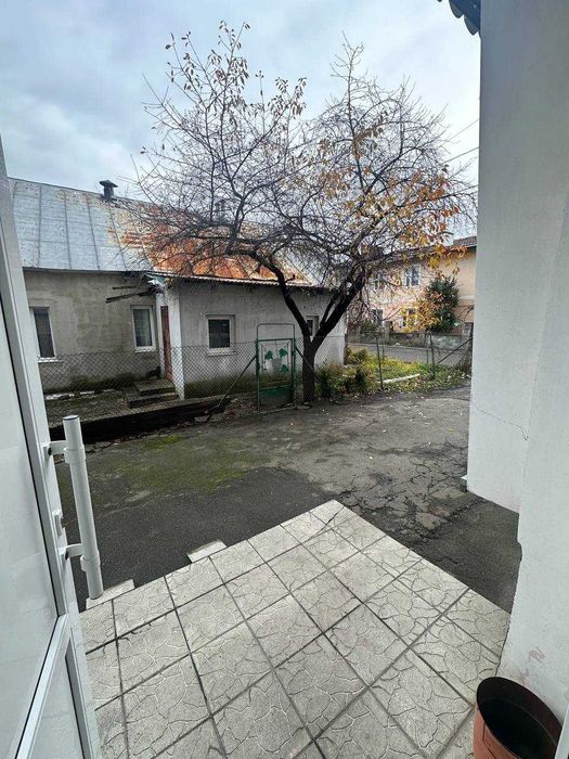 БОЯРКА 53м2 Здам КУТОВЕ приміщення з Панорамними вікнами біля ЗУПИНКИ