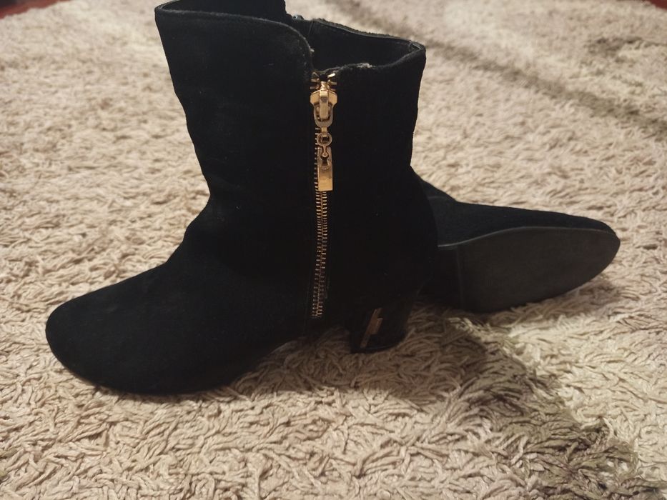 Ботінки,черевики