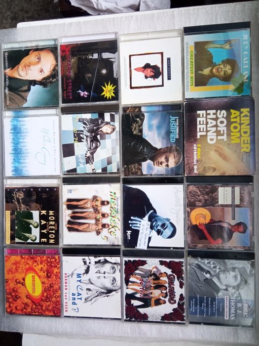 продам фирменные CD