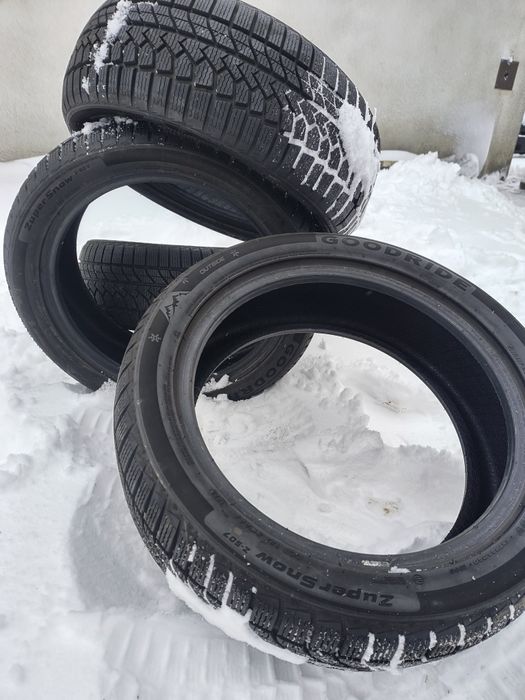 Opony zimowe 205 50 r17 Goodride jak nowe 4 sztuki