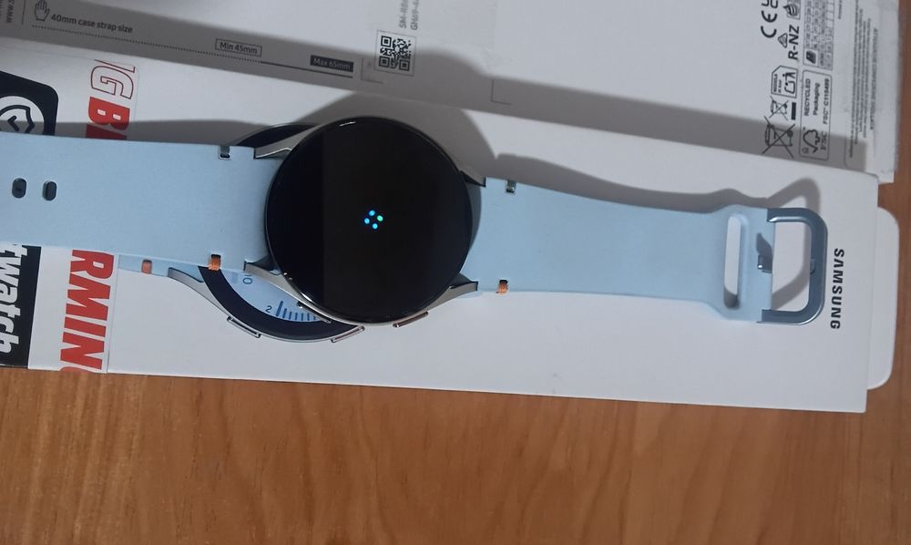 Zegarek SAMSUNG Galaxy Watch  FE, używany