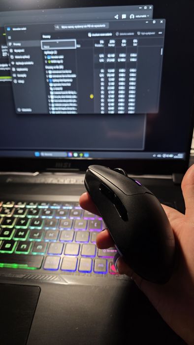 Laptop MSI katana i9 32gb ddr5