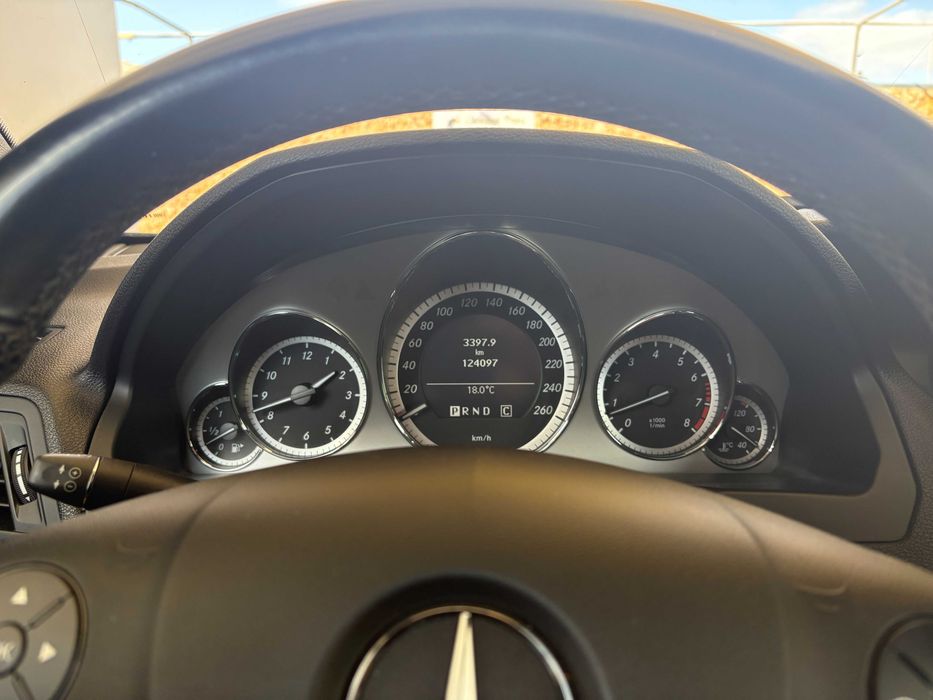 Mercedes-Benz E350 Cabriolet V6 Gasolina 124.000km